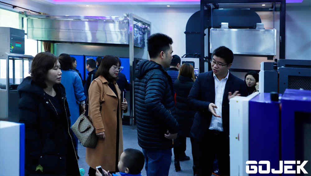 油煙凈化器,靜電油煙凈化器,油煙凈化器價格,餐飲廚房油煙凈化器,油煙凈化器設備,深圳油煙凈化器,GOJEK