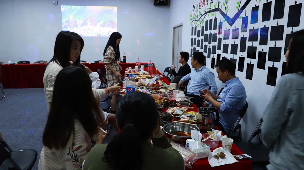 1550135035971972.jpg 油煙凈化器,油煙凈化設(shè)備,油煙凈化機(jī)