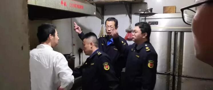 油煙凈化器，油煙凈化設備，油煙凈化機