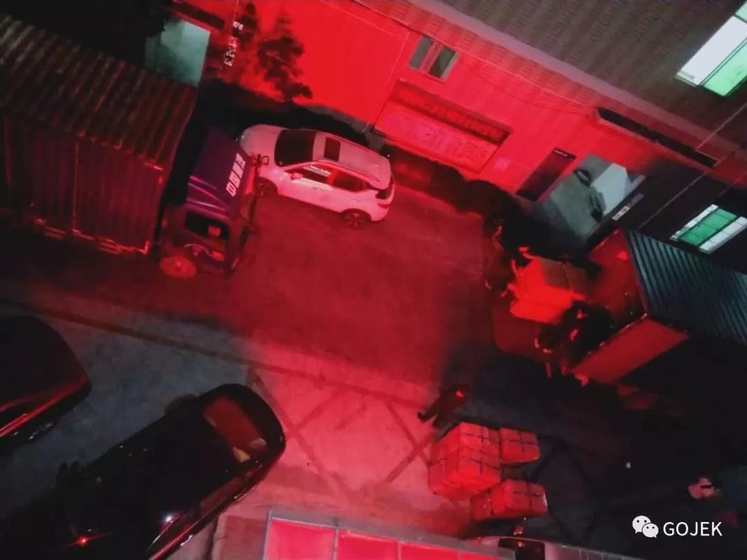 油煙凈化器,油煙凈化設(shè)備,油煙凈化機(jī)