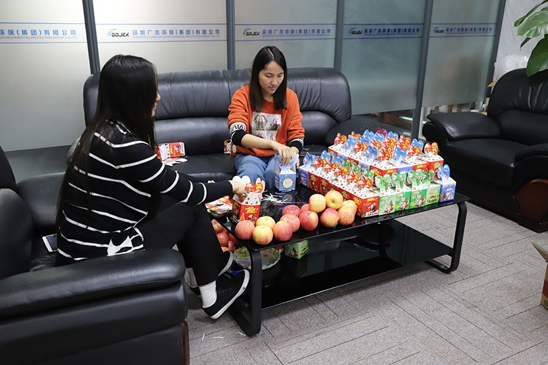 油煙凈化器，油煙凈化設備，油煙凈化機