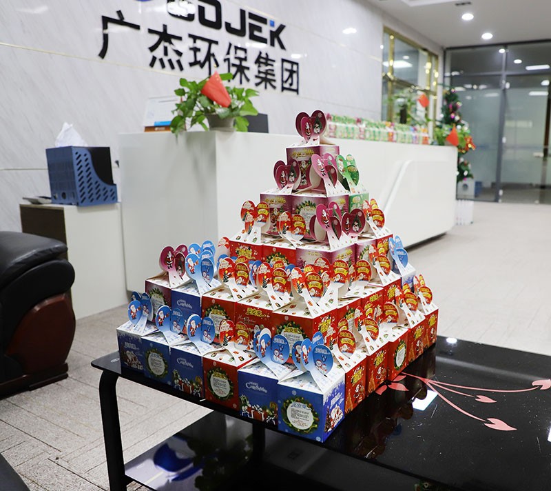 油煙凈化器，油煙凈化設備，油煙凈化機