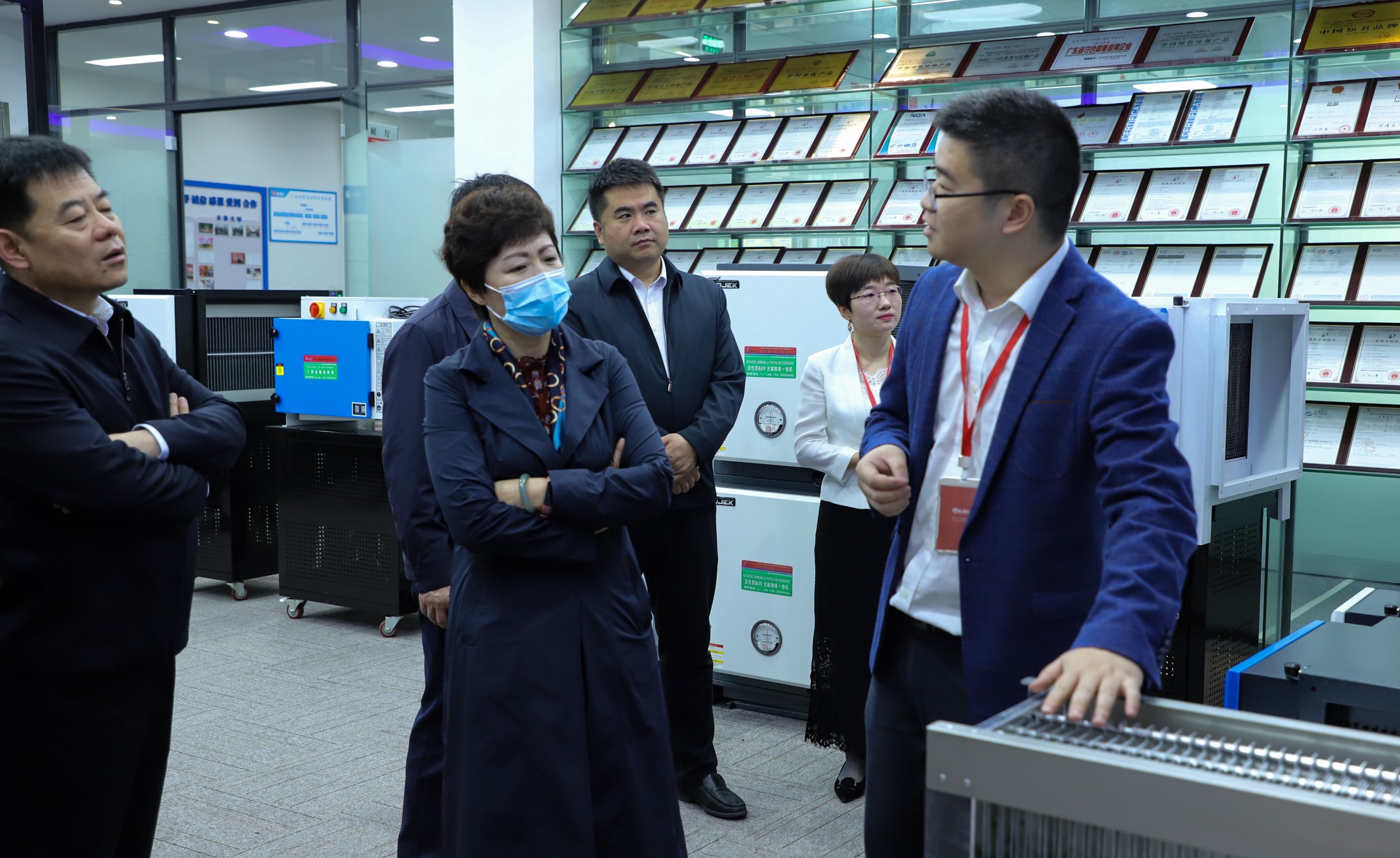 油煙凈化器，油煙凈化設備，油煙凈化機