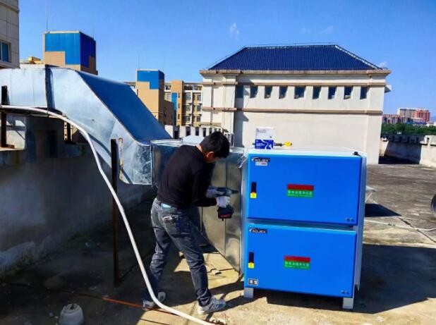 油煙凈化器，油煙凈化設備，油煙凈化機