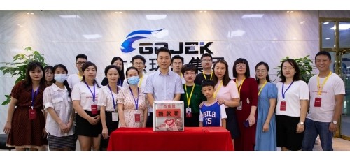 河南加油！廣杰環(huán)保（集團(tuán)）有限公司向河南捐贈(zèng)抗災(zāi)救援物資