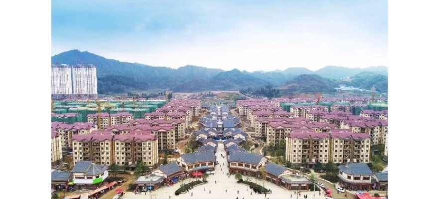 貴州畢節七星關區政府福民居建設餐飲排油煙72萬風量油煙凈化器安裝案例